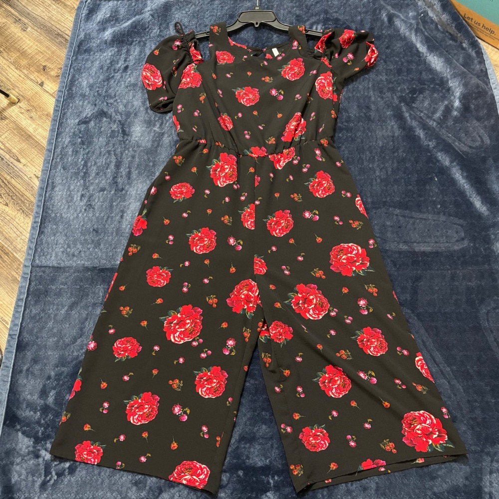 Xhilaration Black Red Floral Cold Shoulder Wide Leg Jumpsuit Large RN17730